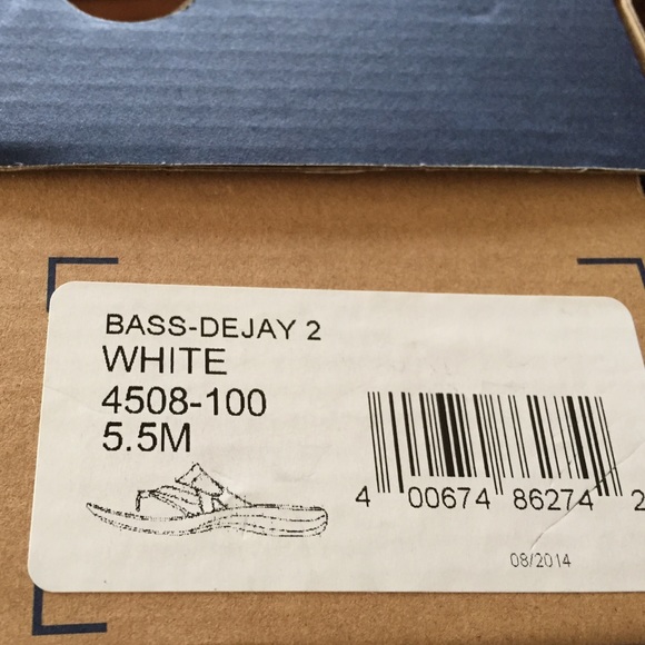 Bass white sandals 5.5 ❣SALE❣ - Picture 4 of 4