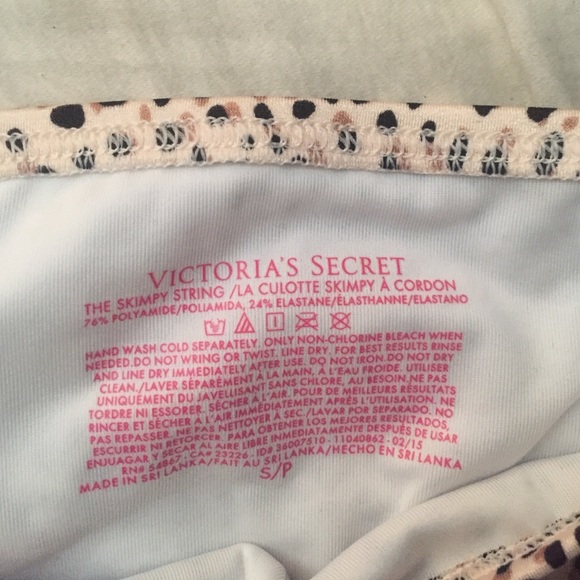 Victoria's Secret leopard bikini bottom - Picture 3 of 4