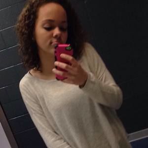 Meet your Posher, Taylor nichole