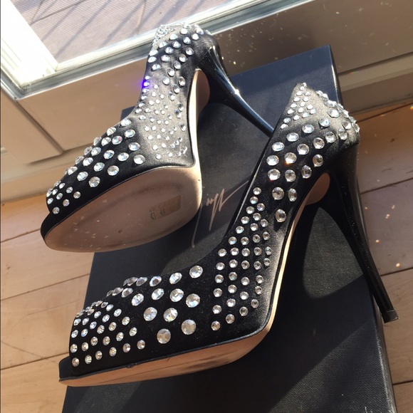 Giuseppe Zanotti size 36 - Picture 2 of 4