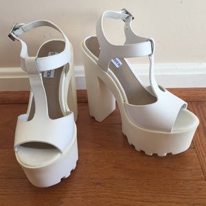 White sandal platforms