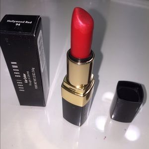 Bobbi brown Hollywood red