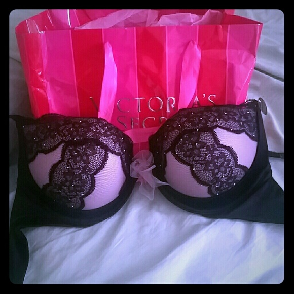 Bombshell bra
