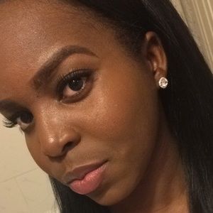 Meet your Posher, Candace