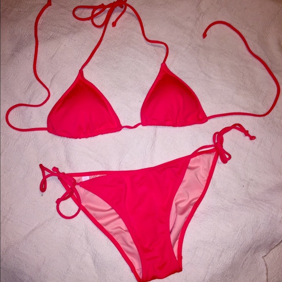VS teeny triangle bikini. Never worn!!