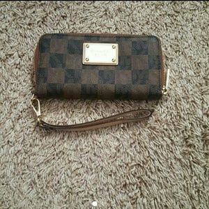 Michael phone wristlet wallet