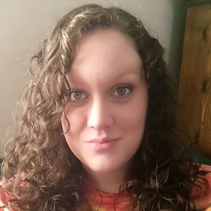 Meet your Posher, Nikki