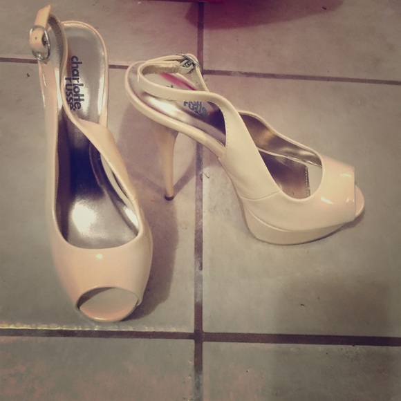 brand new Charlotte russe nude heels