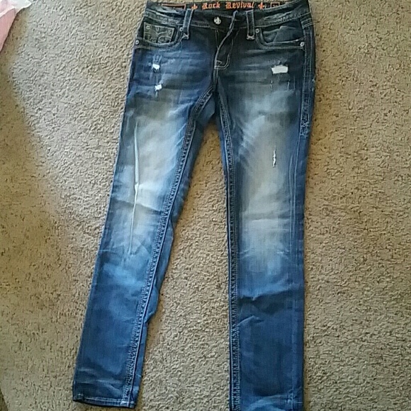Rock Revival Jeans - Picture 3 of 3