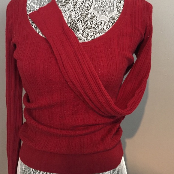 Maroon Basic - Picture 3 of 4