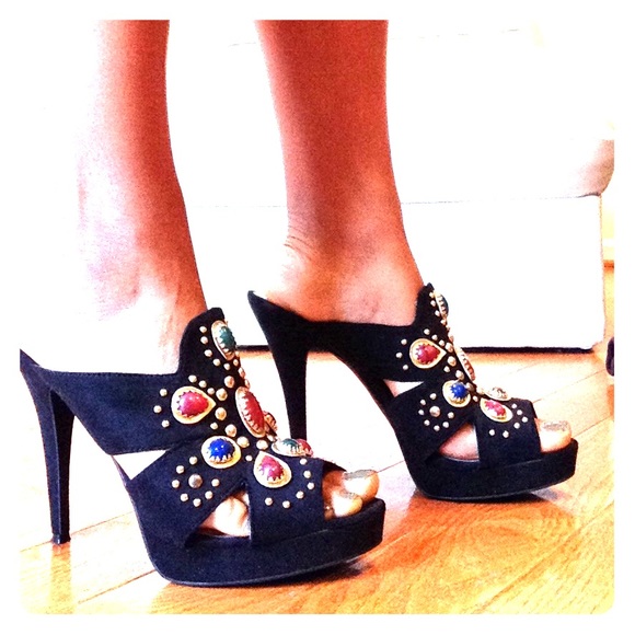 Carlos Santana Heels