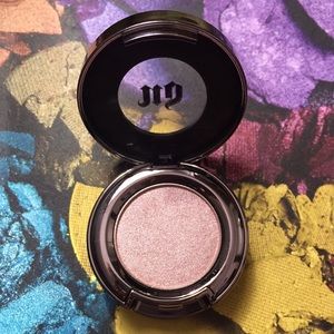 Urban Decay Eyeshadow in Sin