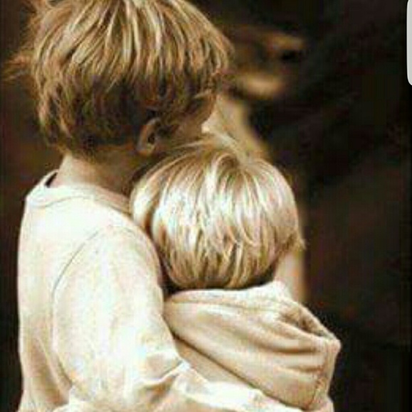 Meet your Posher, Jenn - Picture 1 of 1