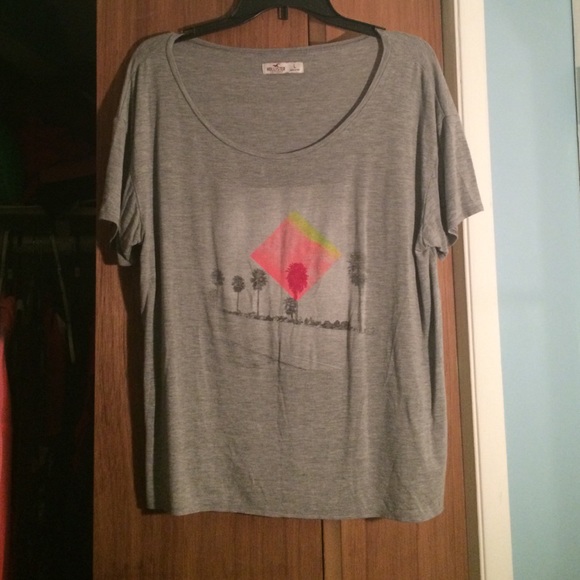 casual Hollister shirt