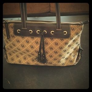 D&B Shoulder Purse. Never used. Like brand new