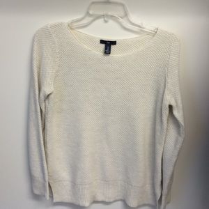 Gap sweater