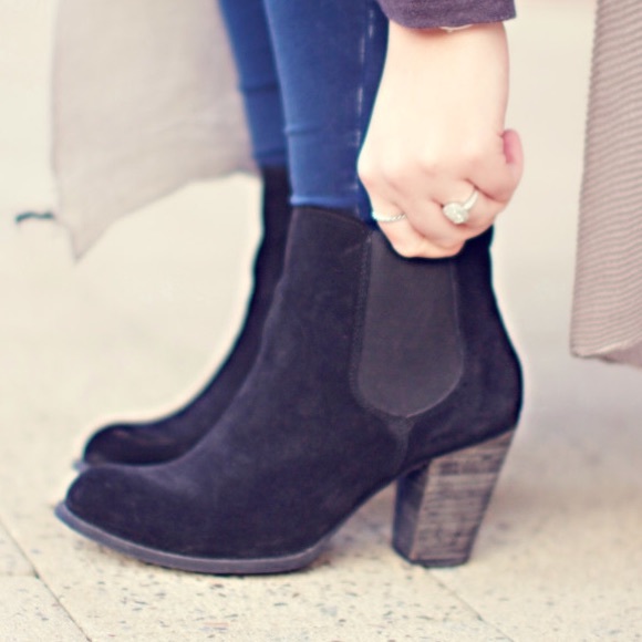 Steve Madden leather booties