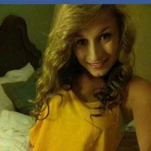 Meet your Posher, Megan