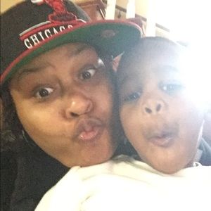 Meet your Posher, Latoya