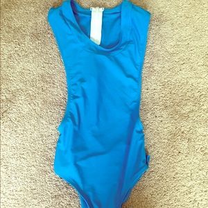 💖SALE💖NWOT Blue Muscle Bodysuit