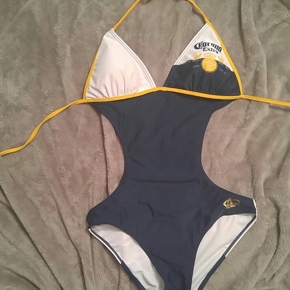 Corona monokini