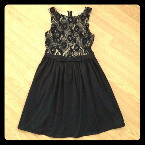 Black Lace🌹Sleeveless Dress