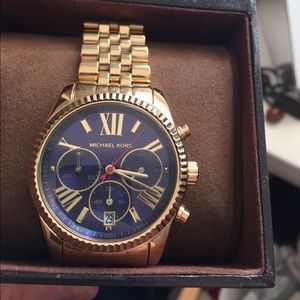 Michael kors Lexington blue face watch