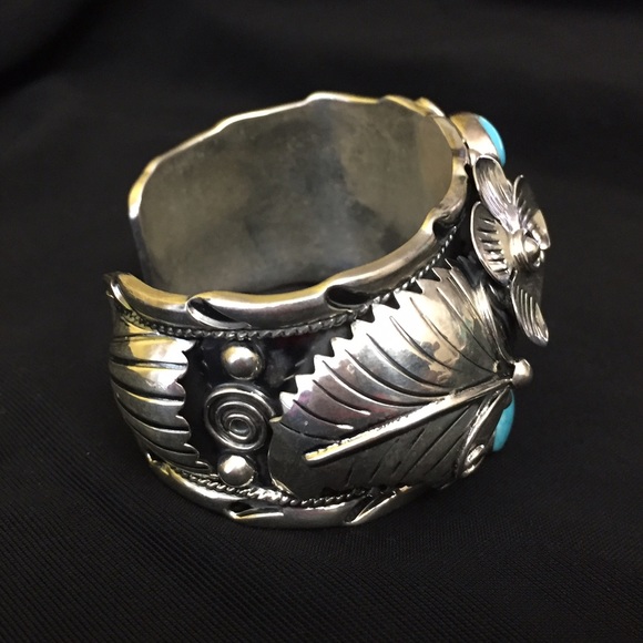 Artisan Crafted Sterling Silver Turquoise Cuff - Picture 2 of 7