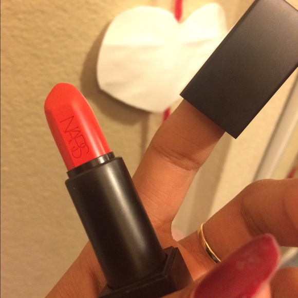 Nars lipstick