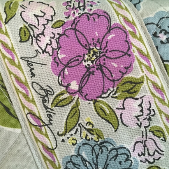 Vera Bradley wallet - Picture 4 of 4