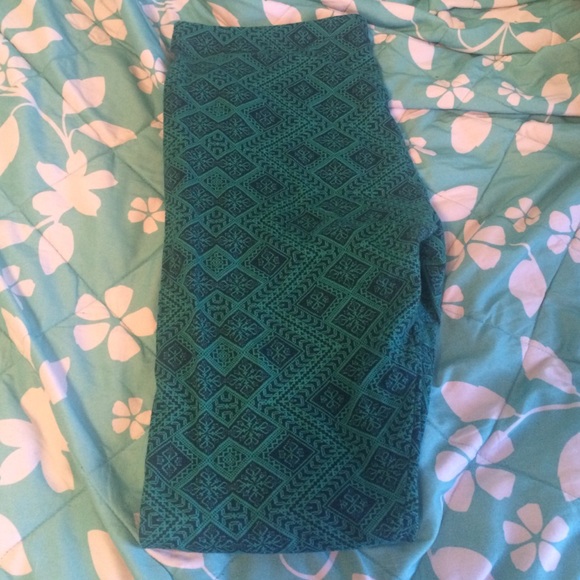 Aztec navy and sea green leggings