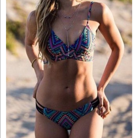 Aztec Bikini - Picture 2 of 4