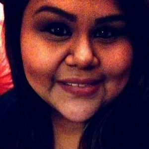 Meet your Posher, Vanessa