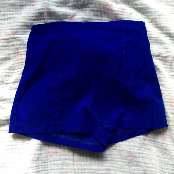 Blue High-waisted Shorts