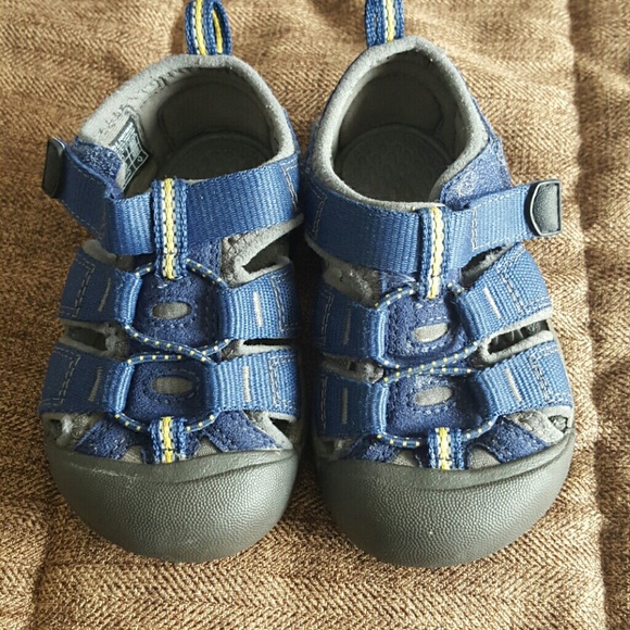 Boys toddler shoes
