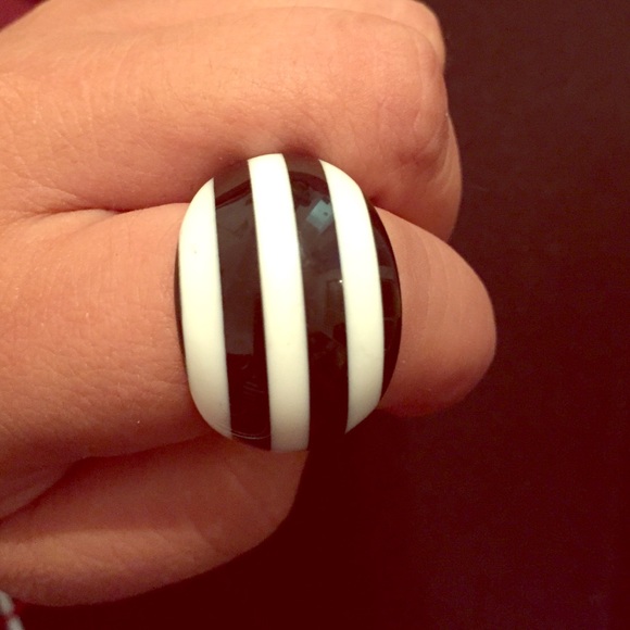 Ring.