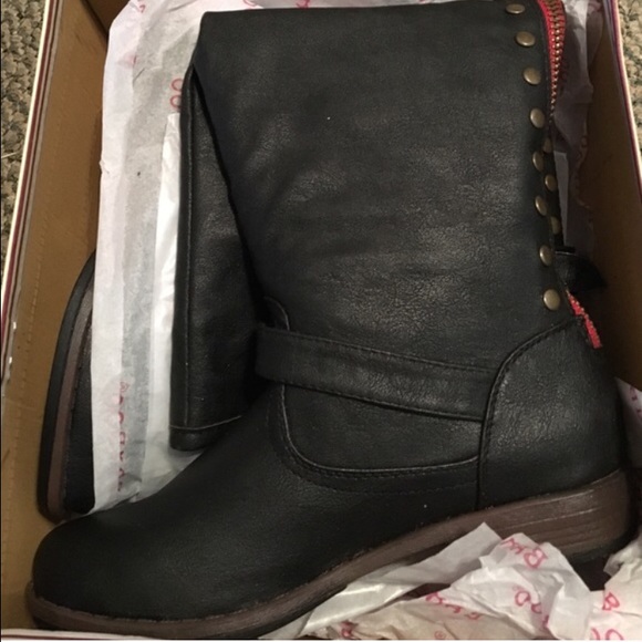 Studded Boots - Picture 2 of 3