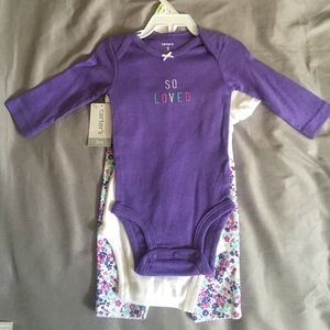 CARTERS INFANT SET