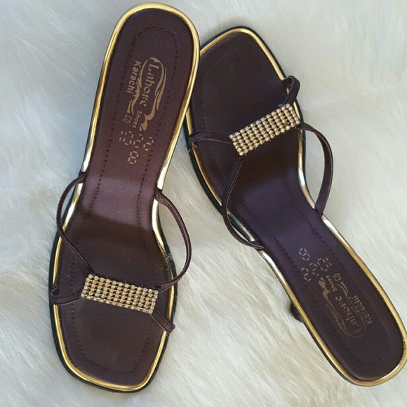 Sandals - Picture 2 of 4