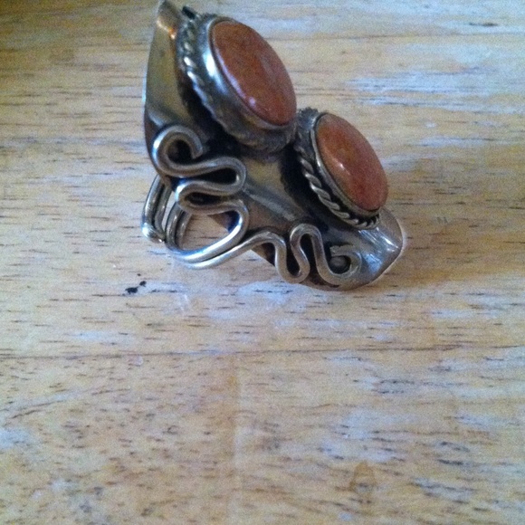 Antique sterling orange coral ring - Picture 2 of 4