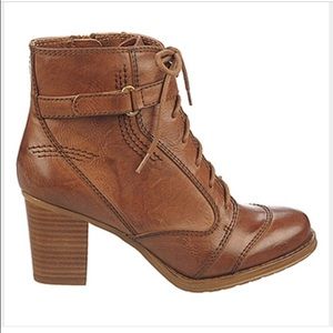 Naturalizer Davina Ankle Booties