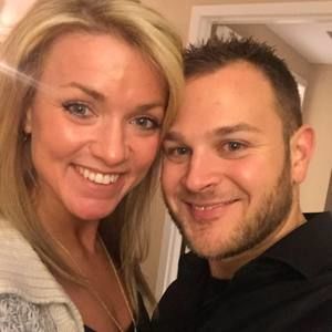 Meet your Posher, Cara