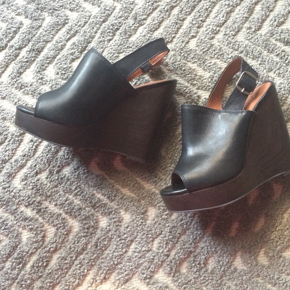 Lucky brand wedges