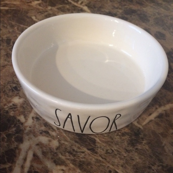 Rae Dunn SAVOR cat dish .