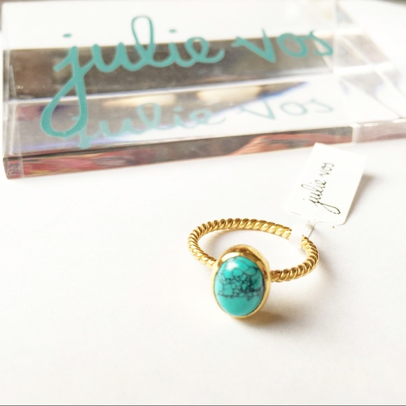 💥SOLD💥Turquoise and Gold Ring - Picture 2 of 3