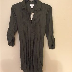 Motherhood hunter green maternity top