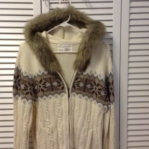 Aeropostale sweater