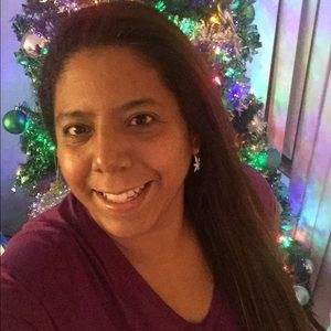 Meet your Posher, Alma