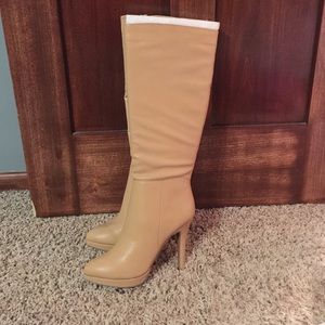 Knee high heeled boots BRAND NEW!!