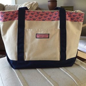 Vineyard vines canvas tote • Great Condition•